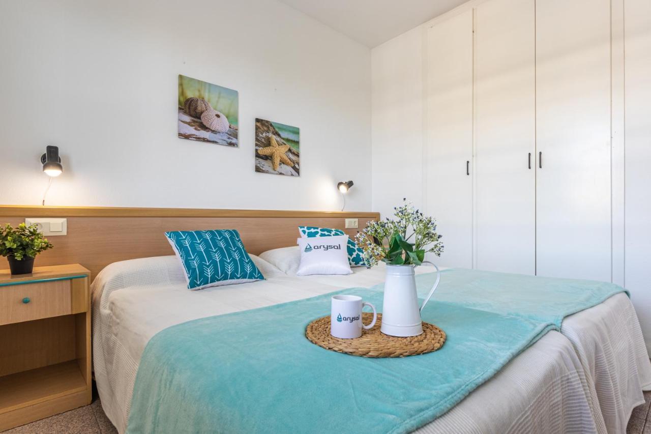 Apartamentos Riviera Arysal Салоу Экстерьер фото